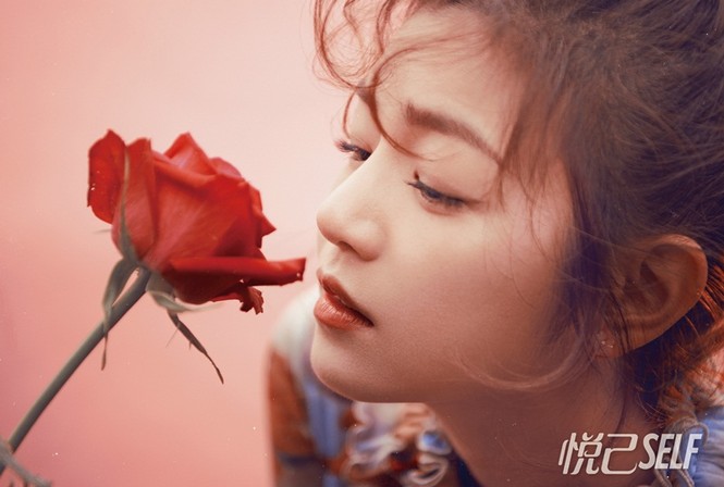 Xao xuyến vẻ đẹp dịu dàng của ‘Tiểu Long Nữ’ Trần Nghiên Hy - ảnh 2