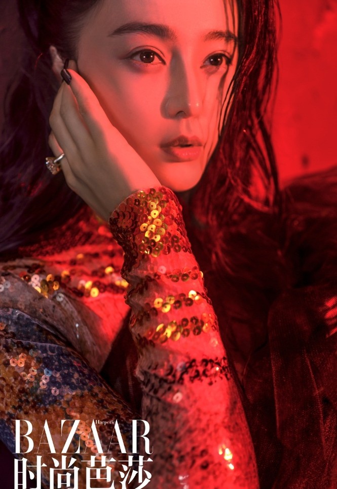 Phạm Băng Băng quyến rũ mê hồn ‘mở hàng’ Harper’s Bazaar 2018 - ảnh 2