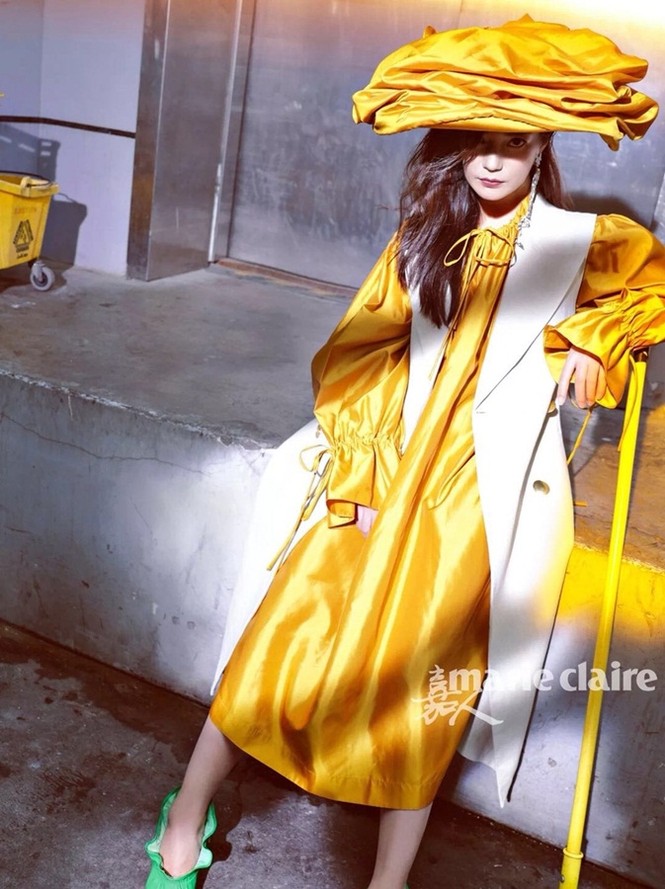 Triệu Vy cực 'chất' giữa tâm bão scandal chứng khoán - ảnh 2