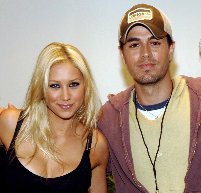 Enrique Iglesias và ‘công chúa quần vợt’ Anna Kournikova đón cặp sinh đôi - ảnh 1