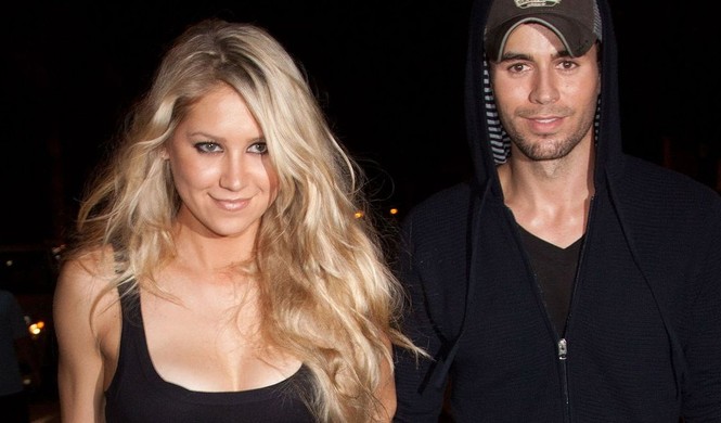 Enrique Iglesias và ‘công chúa quần vợt’ Anna Kournikova đón cặp sinh đôi - ảnh 2