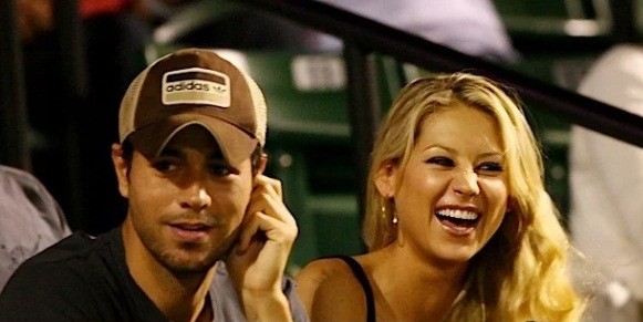 Enrique Iglesias và ‘công chúa quần vợt’ Anna Kournikova đón cặp sinh đôi - ảnh 3