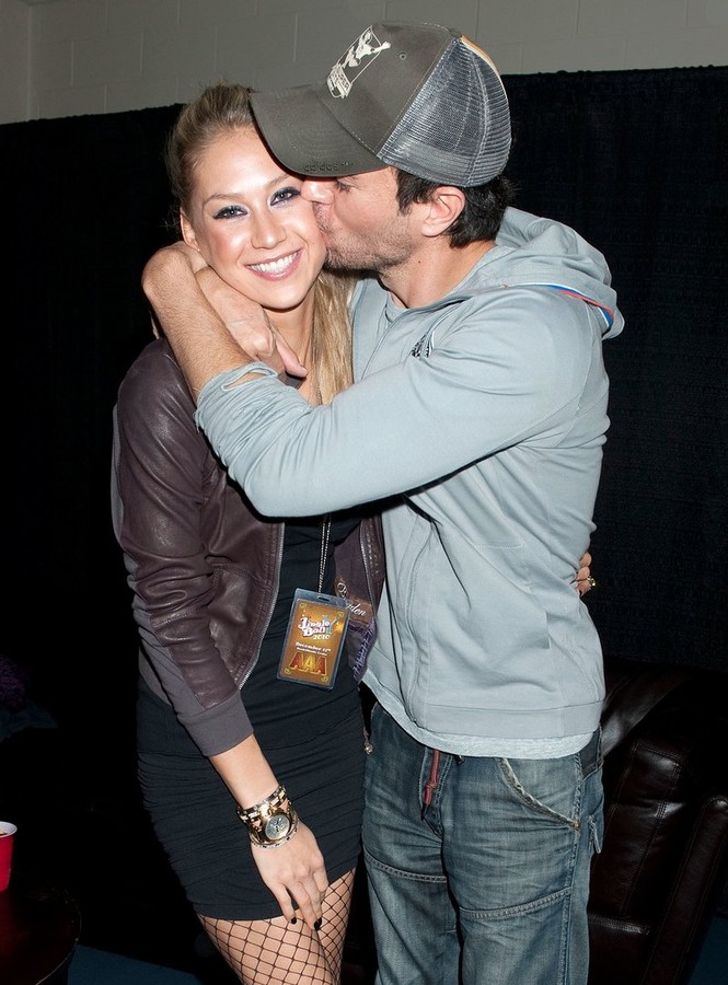Enrique Iglesias và ‘công chúa quần vợt’ Anna Kournikova đón cặp sinh đôi - ảnh 5