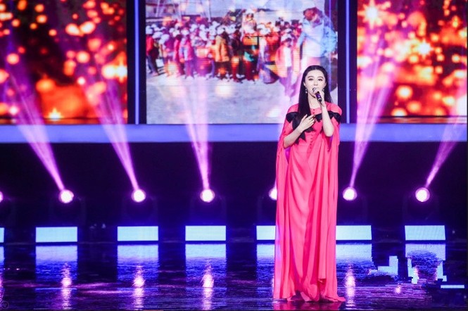 Cha Phạm Băng Băng quá trẻ và phong độ, song ca cùng con gái - ảnh 3
