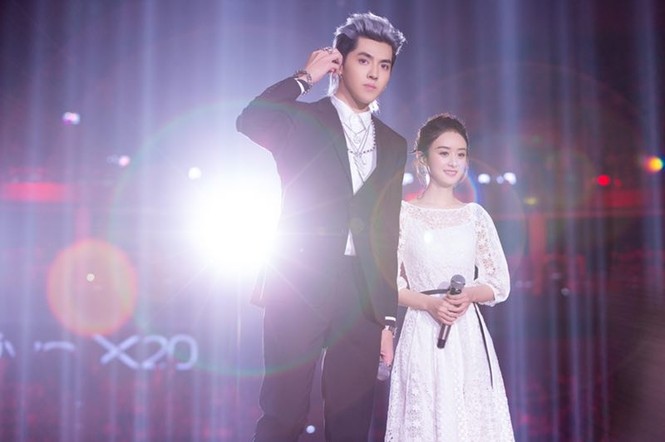 Song Hye Kyo và dàn sao Âu, Á đón mừng năm mới 2018 - ảnh 4