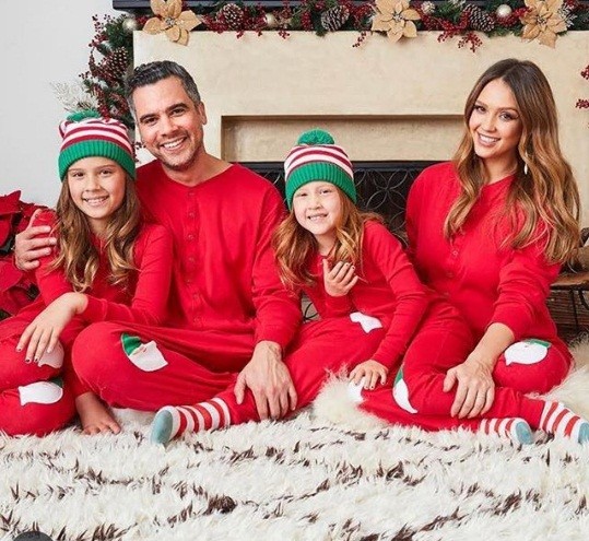 ‘Thiên thần bóng tối’ Jessica Alba sinh con thứ 3 - ảnh 3