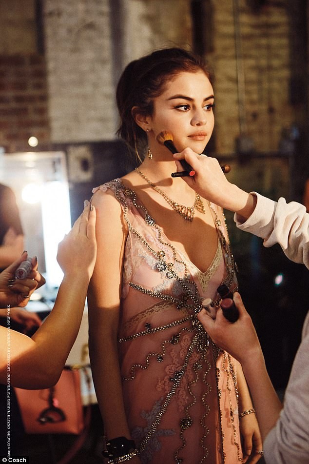 Selena Gomez xinh đẹp quyến rũ mê mẩn - ảnh 7