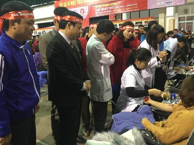 Nhộn nhịp Chủ nhật Đỏ- Lễ hội xuân hồng 2018 ở Lạng Sơn - ảnh 2