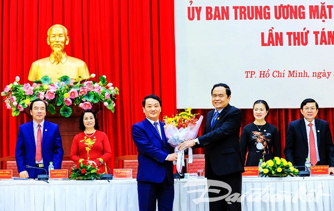 Ông Hầu A Lềnh giữ chức Phó Chủ tịch- Tổng Thư ký UBTƯ MTTQ Việt Nam - ảnh 1