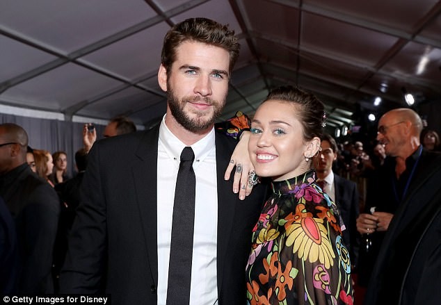 Năm mới, Miley Cyrus và bạn trai cải tạo nhà triệu đô để sinh con - ảnh 6