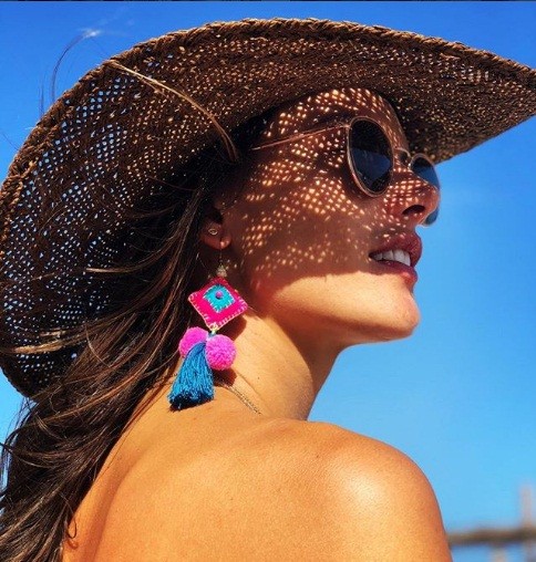 Alessandra Ambrosio diện áo tắm tôn đường cong nữ thần - ảnh 19