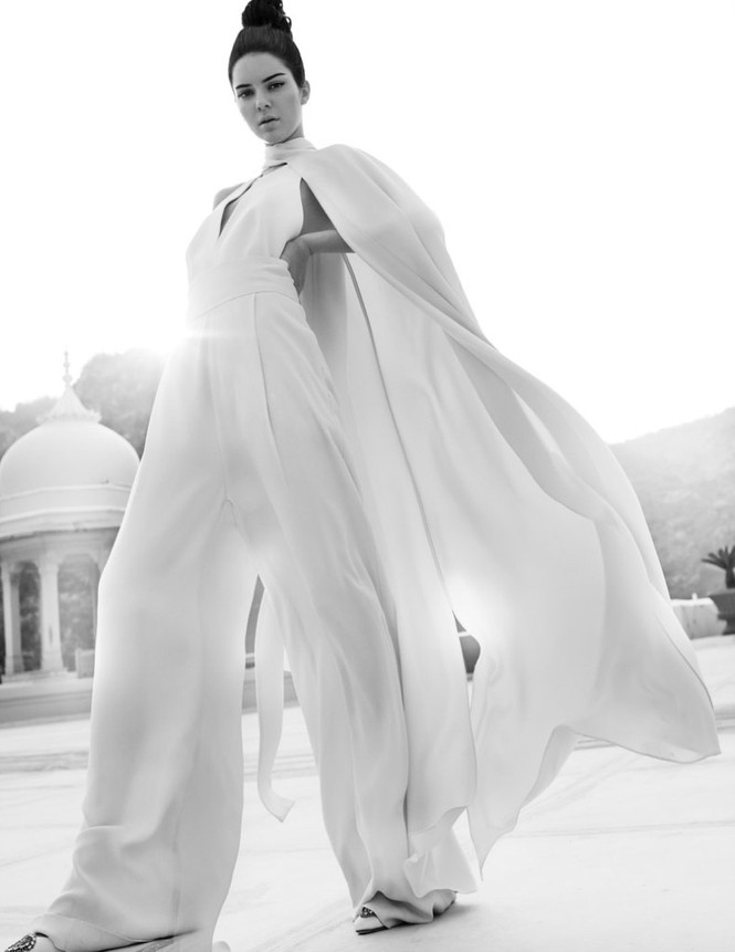 Kim Kardashian Vogue Ấn Độ 2018 - ảnh 8