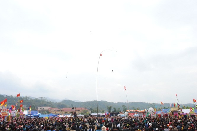 Lễ hội Lồng Tồng Phủ Thông - ảnh 1