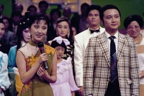 Giả Bảo Ngọc Hồng Lâu Mộng 1987 - ảnh 8