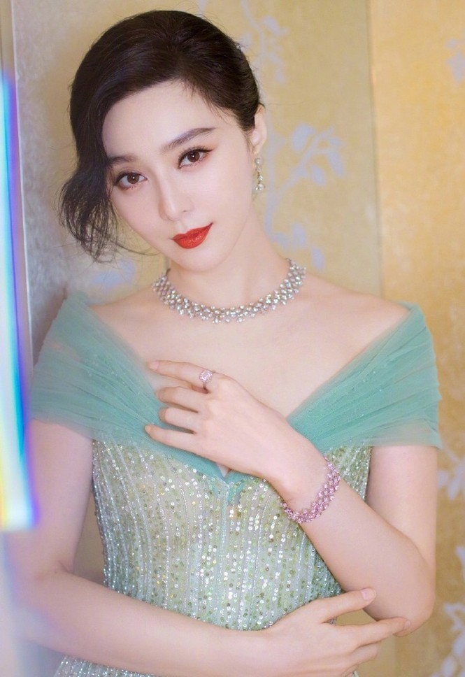 Phạm Băng Băng gợi cảm - ảnh 3