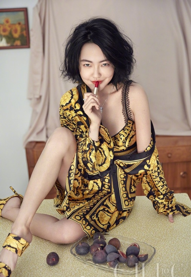 Từ Hy Đệ gợi cảm - ảnh 1