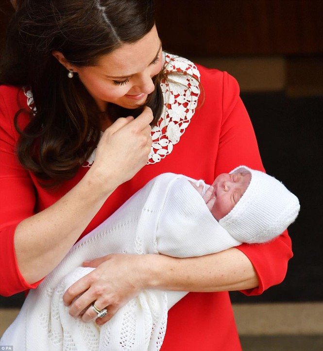 Kate Middleton sinh con thứ 3 - ảnh 5