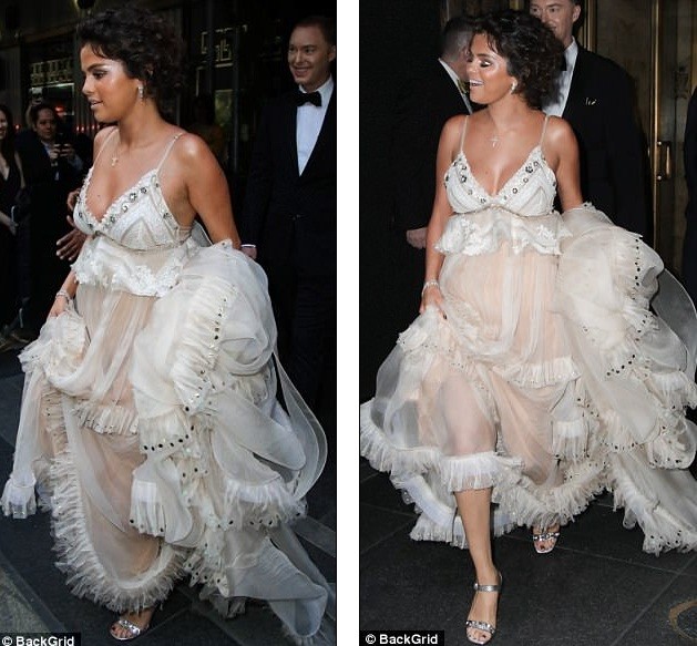 Selena Gomez Met Gala 2018 - ảnh 4