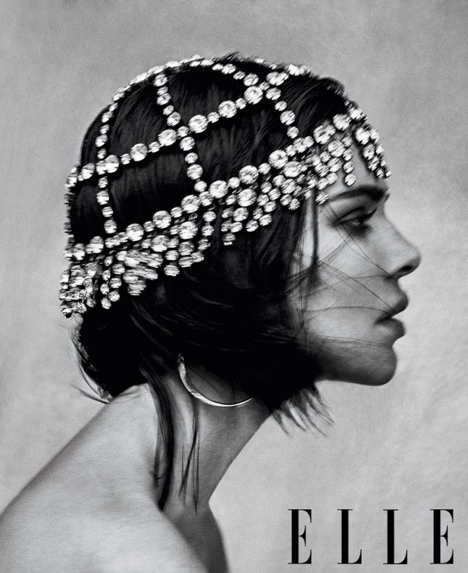 Thần thái kiêu kỳ của siêu mẫu cao 1m79 Kendall Jenner - ảnh 11