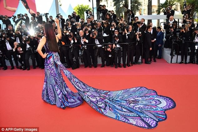 Hoa hậu thế giới Aishwarya Rai Cannes 2018 - ảnh 8