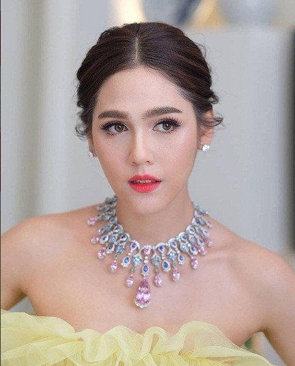 Vẻ đẹp thiên thần của ‘mỹ nhân đẹp nhất Thái Lan’ Chompoo Araya - ảnh 4