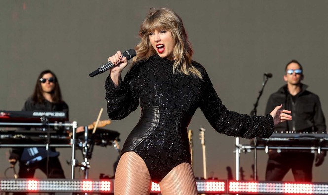Ảnh hẹn hò hiếm hoi của Taylor Swift bên tình trẻ - ảnh 7