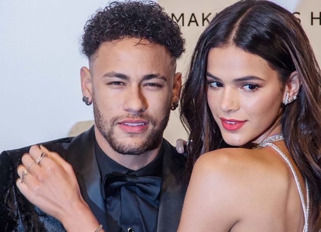 Bạn gái nóng bỏng của tiền đạo Brazil Neymar lộ clip tình ái - ảnh 4