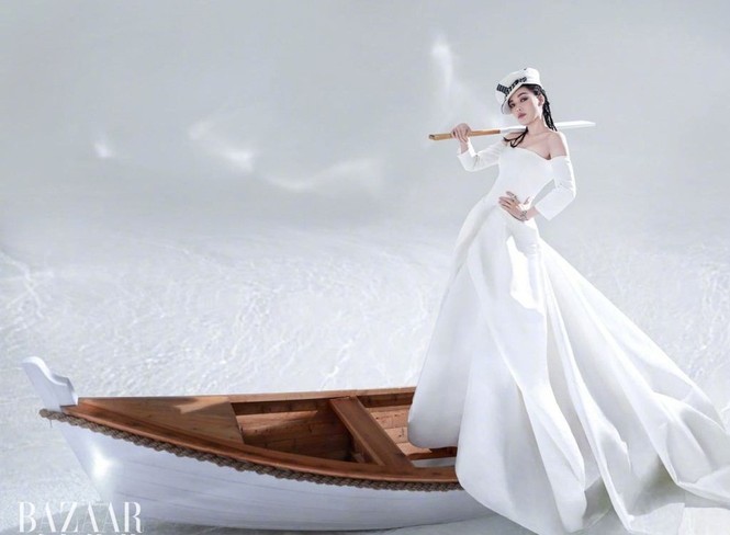 Thư Kỳ ngoại tứ tuần vẫn trẻ trung quyến rũ như đôi mươi - ảnh 9