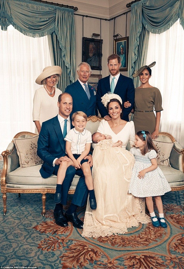 Gia đình Hoàng tử Harry - Công nương Kate Middleton đẹp như tranh vẽ - ảnh 4