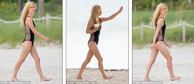 Con gái ca sĩ rock Rolling Stones hóa thiên thần bikini siêu quyến rũ - ảnh 8