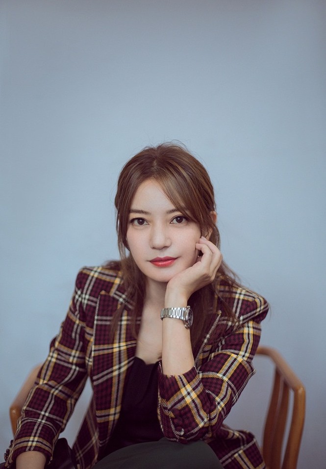 Ngoại tứ tuần, Triệu Vy gây bất ngờ vì trẻ trung như đôi mươi - ảnh 18