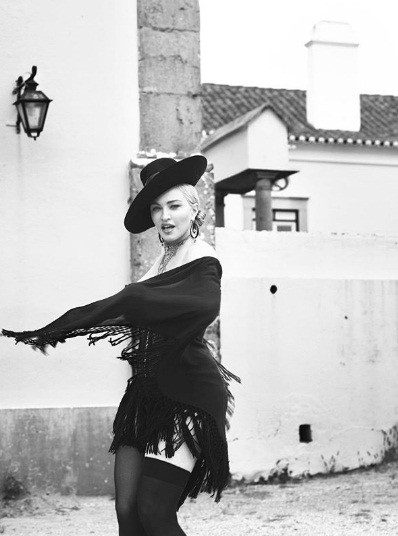 Madonna sắp 60 tuổi vẫn trẻ đẹp gợi tình - ảnh 7