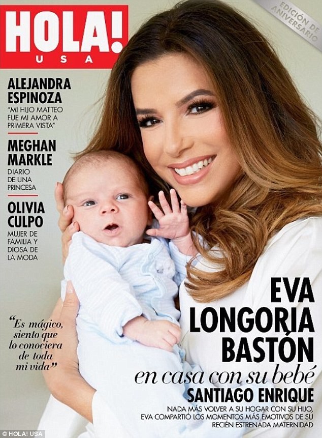 ‘Bà nội trợ kiểu Mỹ’ Eva Longoria không nội y lấp ló ngực đầy - ảnh 4