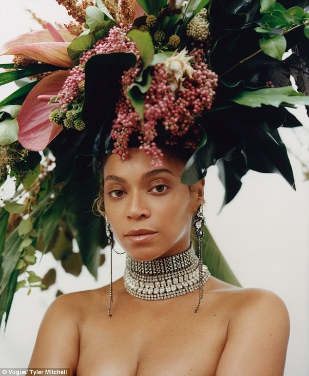 ‘Ong chúa’ Beyonce quyến rũ như nữ thần - ảnh 3