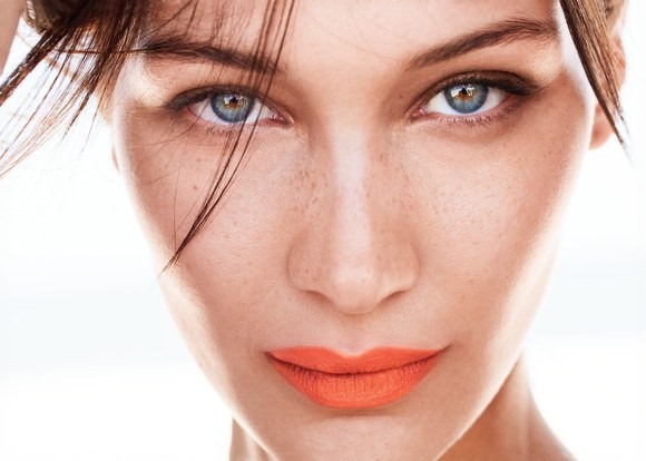 Bella Hadid trong trẻo xinh đẹp như thiên thần - ảnh 9