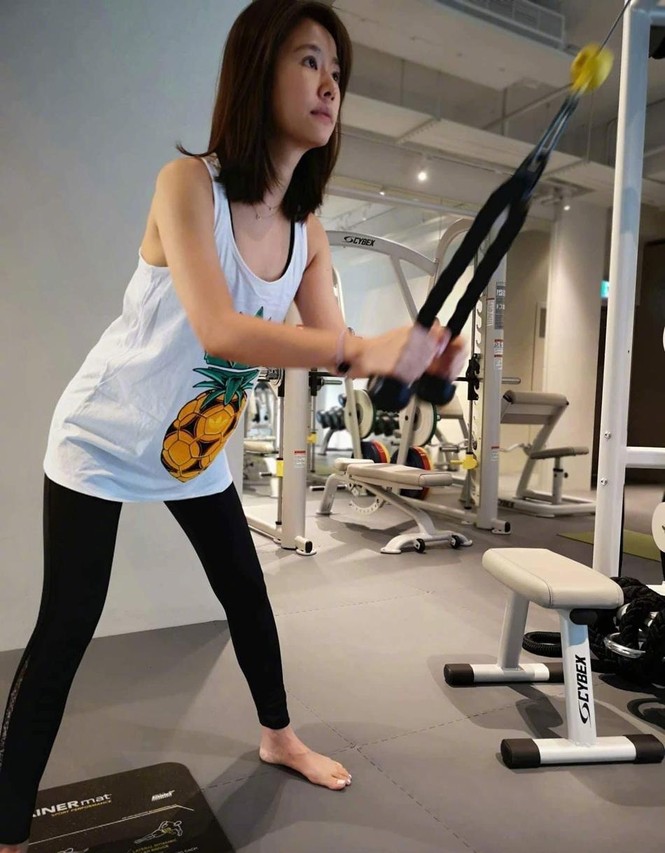 Ảnh tình tứ của vợ chồng Lâm Tâm Như – Hoắc Kiến Hoa - ảnh 25