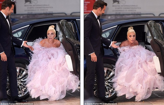 Lady Gaga lộng lẫy bất ngờ trên thảm đỏ LHP Venice - ảnh 9