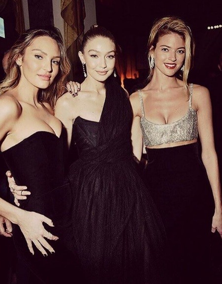 Mỹ nhân Nam Phi Candice Swanepoel quyến rũ mê hồn - ảnh 6