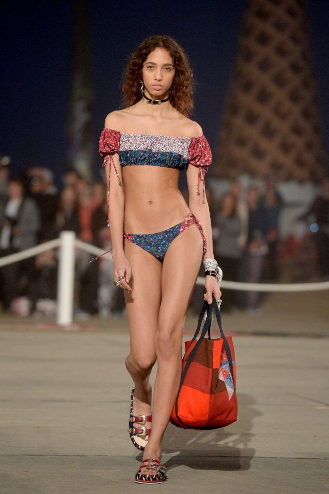 Hé lộ các ‘tân binh’ khuấy động Victoria’s Secret Fashion Show 2018 - ảnh 13