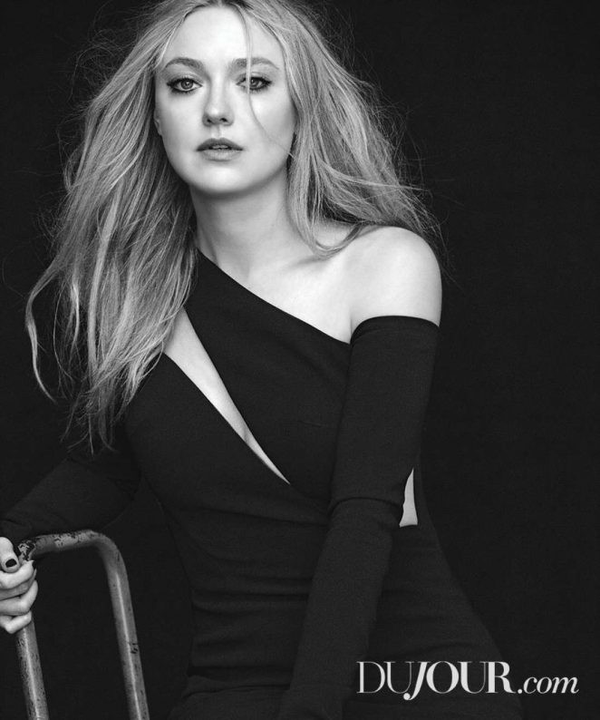 Thiên thần tóc vàng 9x Dakota Fanning lộng lẫy kiêu sa - ảnh 9