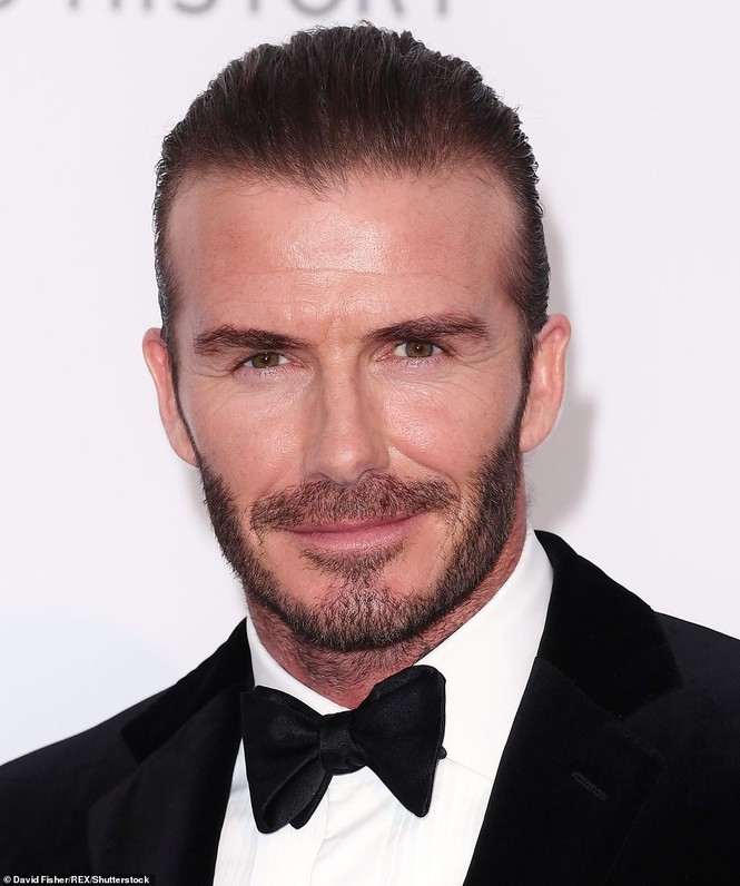 David Beckham 43 tuổi phong độ, đẹp trai rạng ngời - ảnh 12