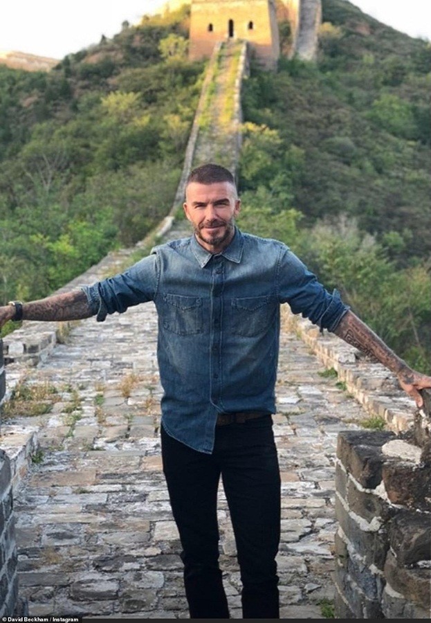 David Beckham 43 tuổi phong độ, đẹp trai rạng ngời - ảnh 8