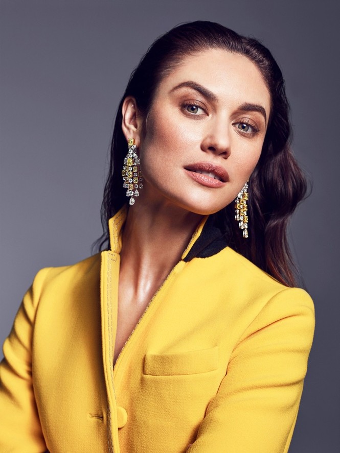 Olga Kurylenko: Từ ‘Bond girl’ nóng bỏng đến ‘bóng hồng’ bên Mr Bean - ảnh 6