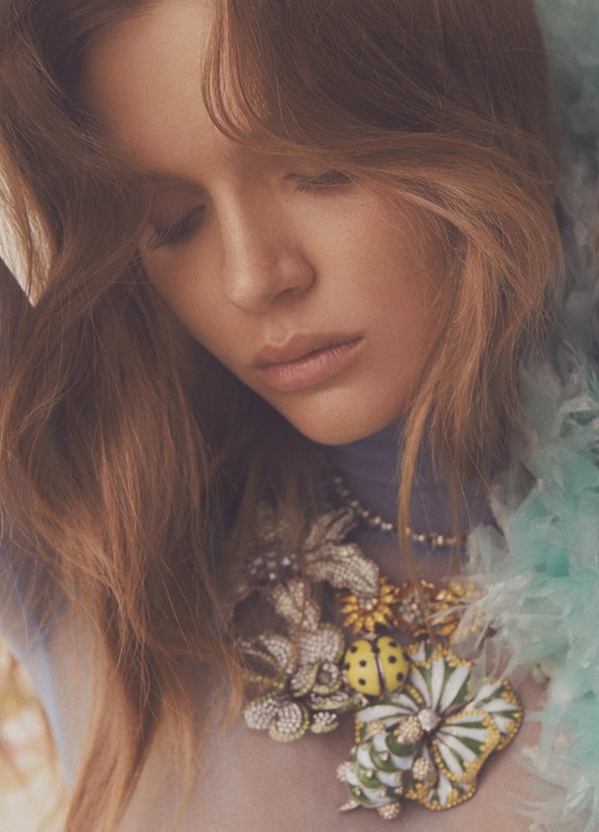 ‘Chân dài’ Josephine Skriver xinh như mộng trên phố - ảnh 13