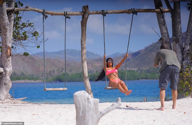 Kim 'siêu vòng 3' dáng vóc tuyệt mỹ ở Bali - ảnh 6