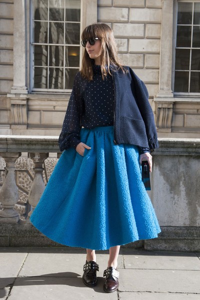Ngắm nghía street style tại London Fashion Week - ảnh 26