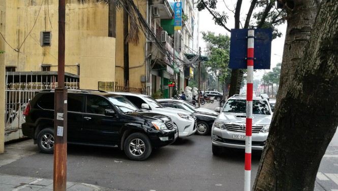 vỉa hè, lấn chiếm, - ảnh 8
