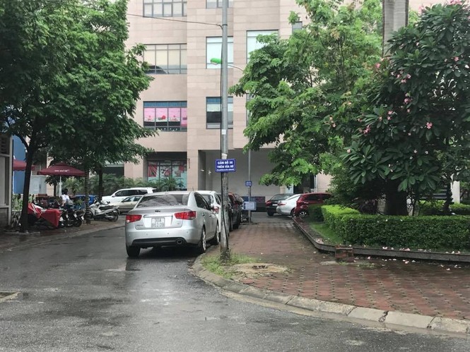 dịch vọng, dịch vọng hậu, bãi xe lậu, chung cư - ảnh 2