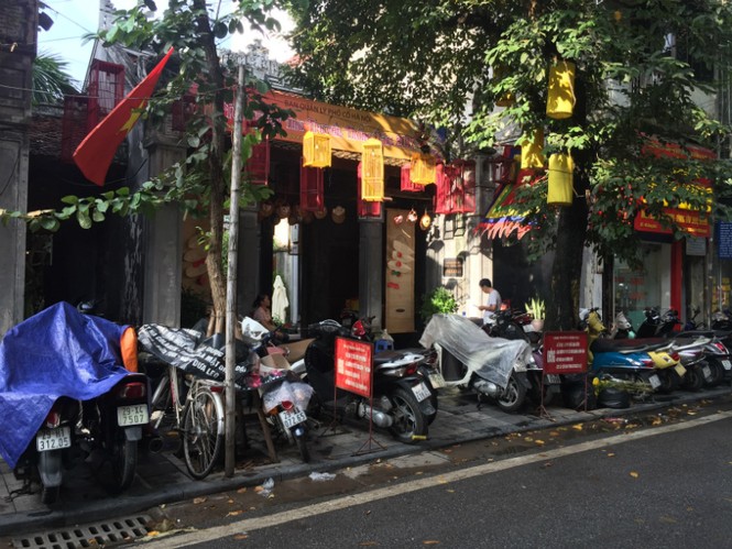 bãi xe, lấn chiếm, phố cổ, di tích, đình kim liên, đình quan đế - ảnh 3