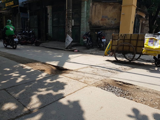 lòng đường, vỉa hè, đào xới, hai bà trưng, quận hoàn kiếm, chương dương, thanh tra, lát đá vỉa hè - ảnh 8